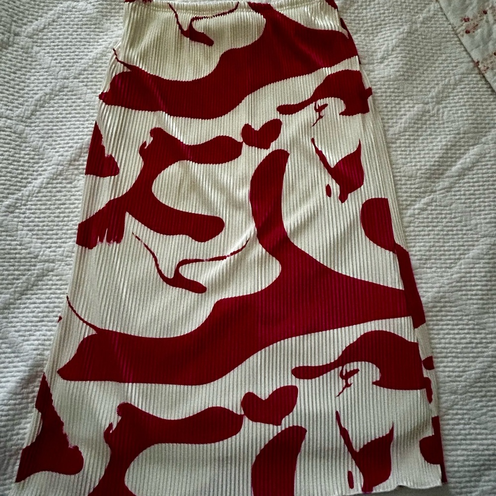 Fuschia and Ivory Abstract Print Skirt